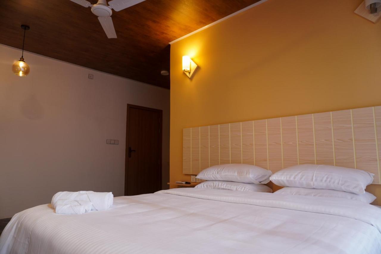 Hotel The Zen Den à Thulusdhoo Extérieur photo